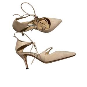 Manolo Blahnik blush lace up heels size 36